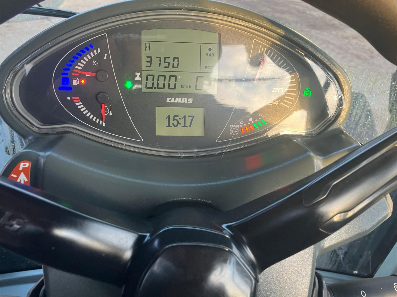 d9566587-446f-4f8c-992a-160d16044710