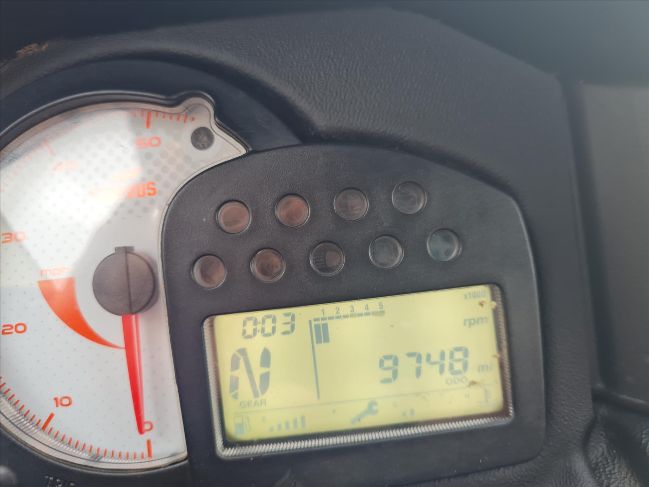 e2fb6232-3033-45e7-9039-373d8b887cc4