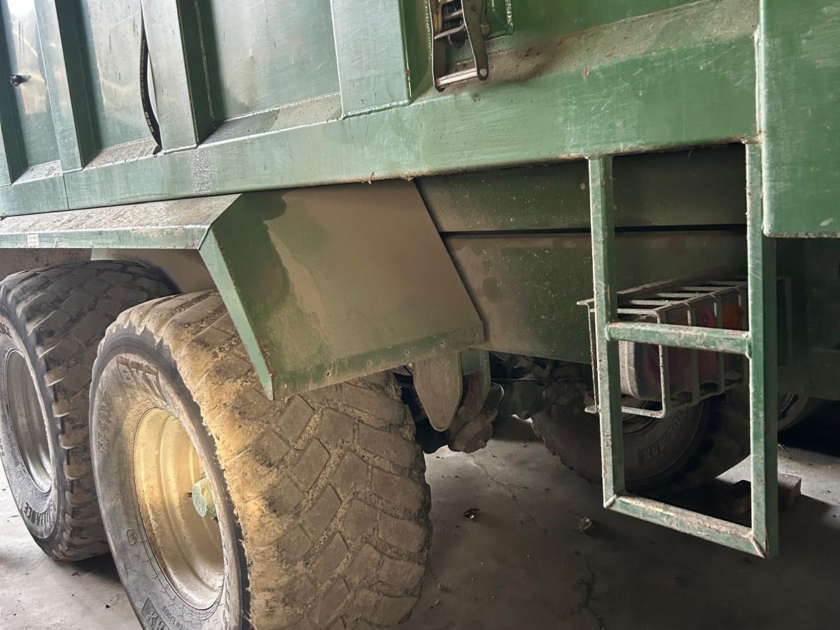 8f0bf84c-98b6-4360-b7e5-b761f86447bb