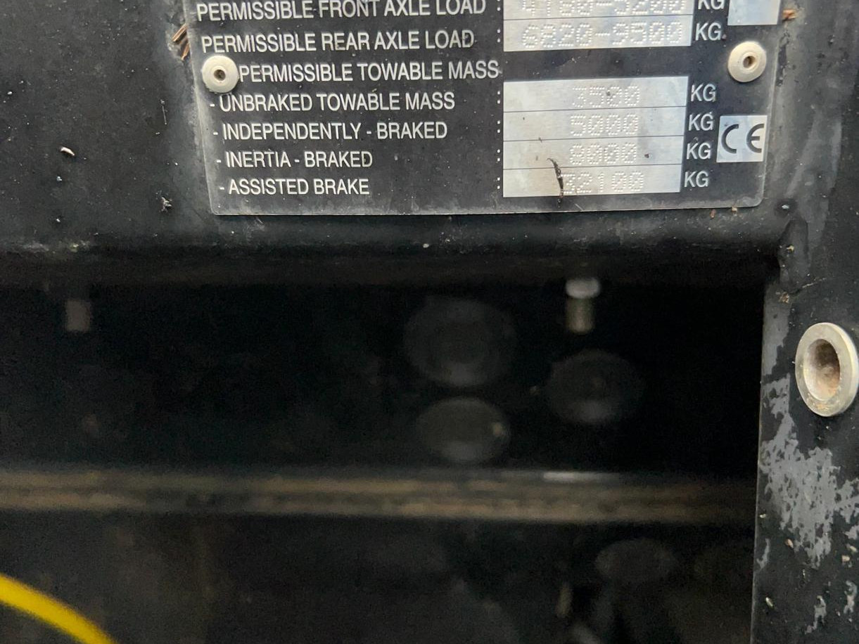 41435904-7de2-4cdc-9c03-9dcfebdbef37