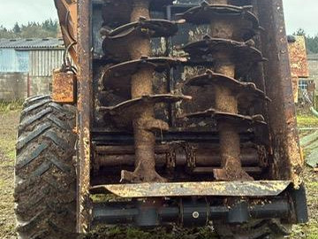 7a5b4966-bfed-4e07-b015-e2f260aba0f8