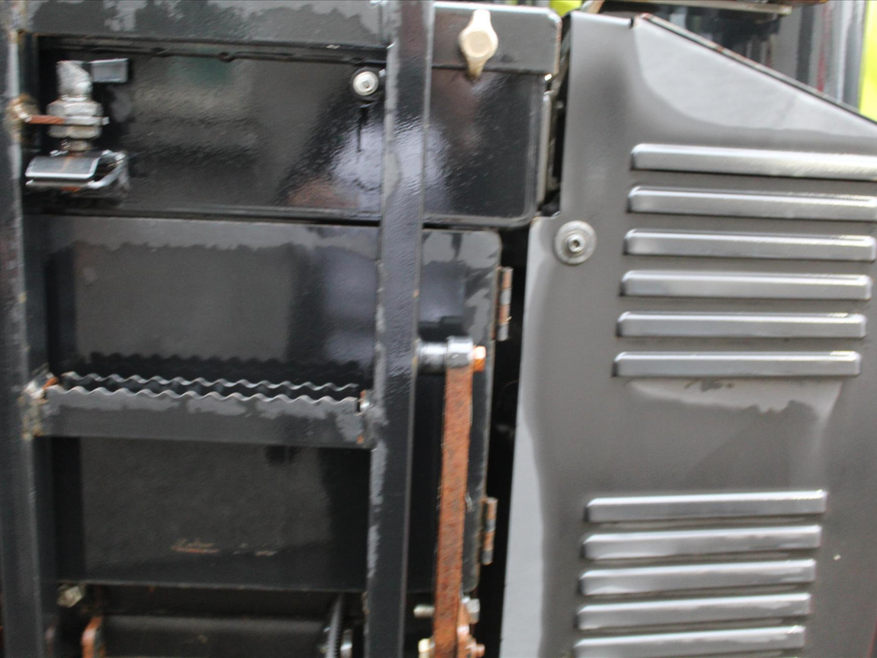 4ce4f41a-9078-4982-8d50-5af38240d0f8