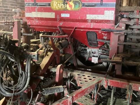 0da688fd-2c32-4083-86ff-6475ae5c617a