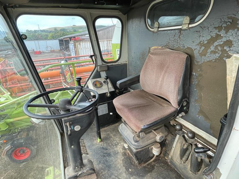 fe6bb5a2-5f89-4c17-be0f-535dad26630f