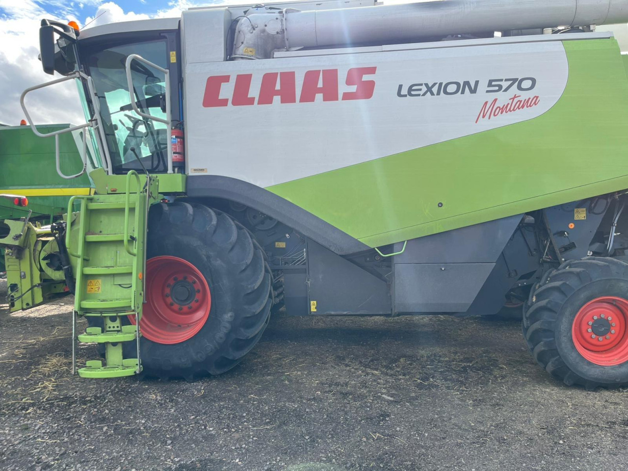 30bf4eb0-9b0a-4c19-8182-865a41f07ee3