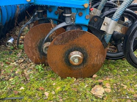 0a0b0021-d772-4be5-baf6-5071bfd82d82