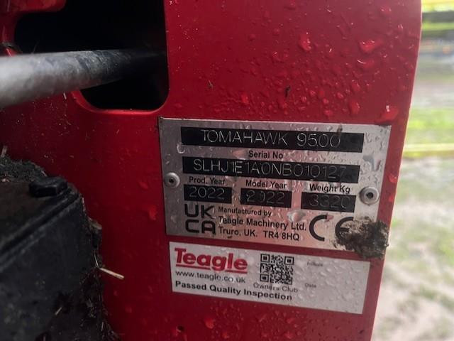 c8c070f7-c6d5-401d-aae1-5bb47e10d03b