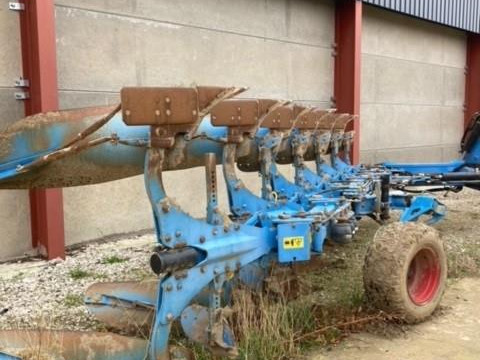 35453b09-0931-45d6-a0e1-b90e91b0f36a