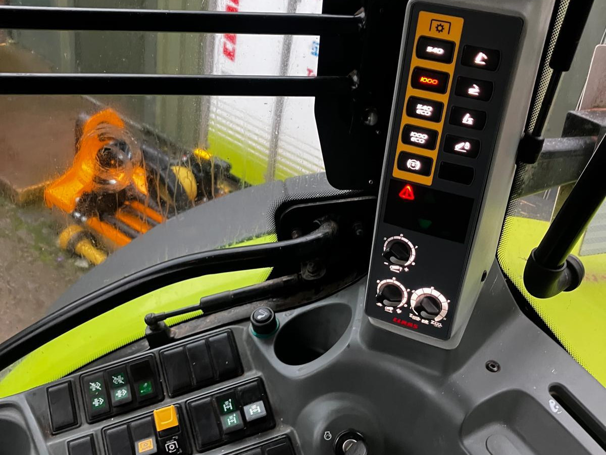 0c0d4964-ed36-48af-9d9b-80da326e0d8a