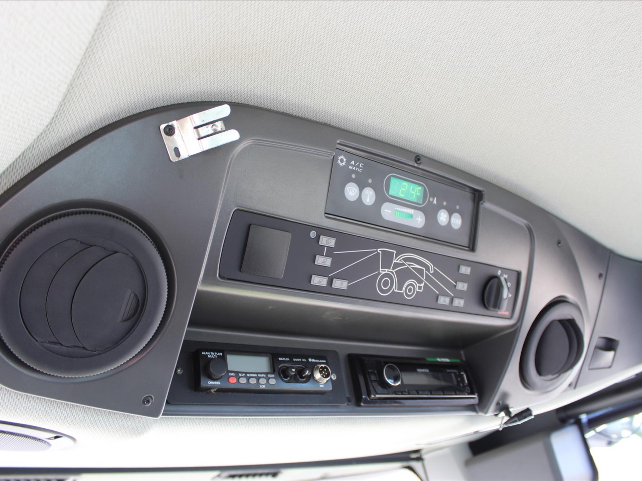 f33d37bf-0e04-4d2e-88da-c55594a2cc8b