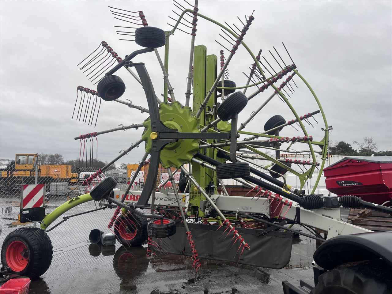 e378f4f6-5d43-44db-a6b0-5b8ed1d32bff