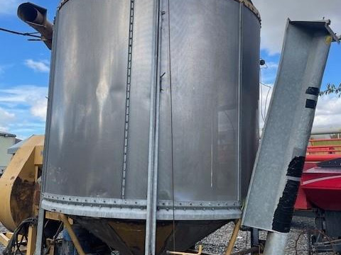 f70b3e68-896f-4055-8ddd-81e07a87532b