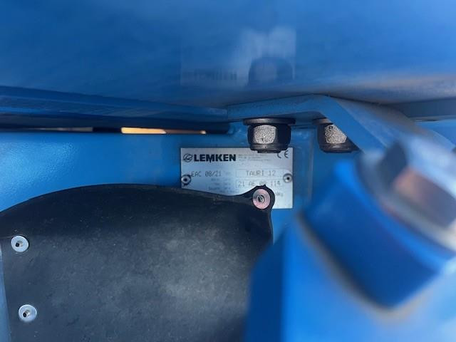 43e5e00b-401e-44f9-814d-f56a5720a37d