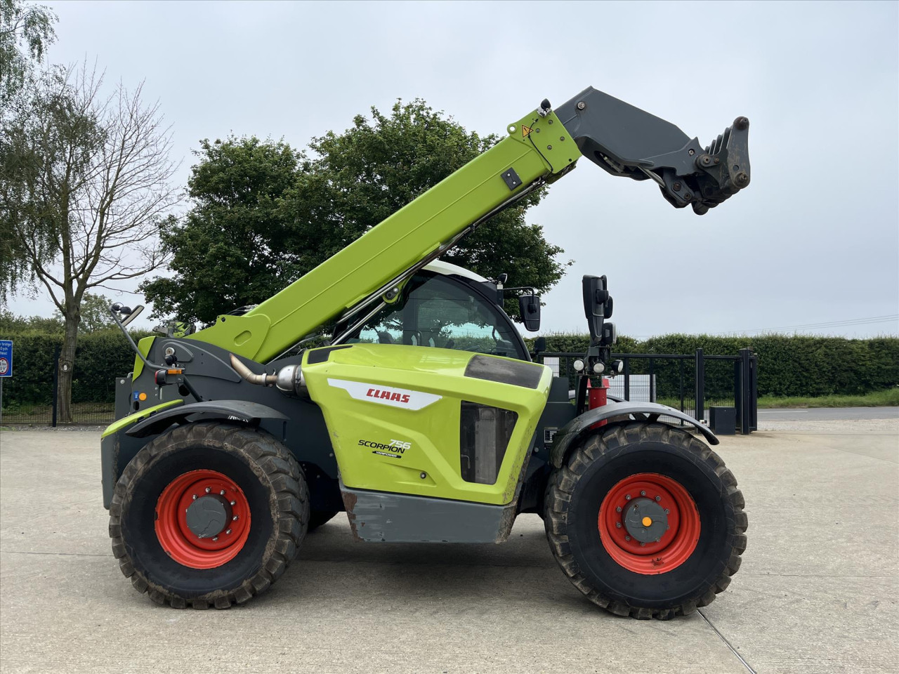 f320a270-664f-4506-ac6e-92b1dcef4c90