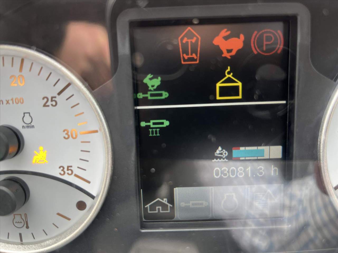 876522d1-3bb1-401e-b53b-179a6f4d5b75