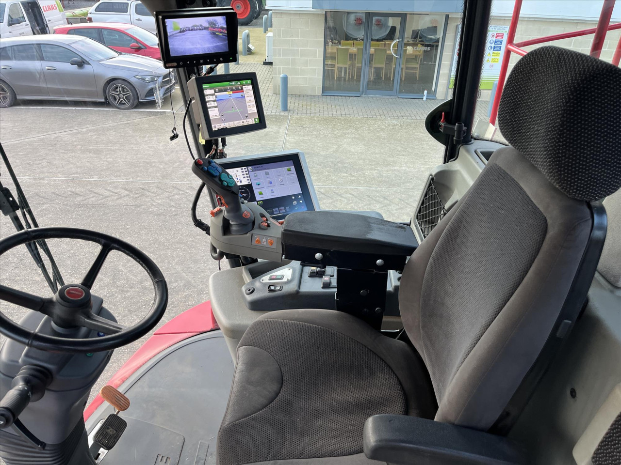 5f2a3d0b-9551-4019-a8bb-6b28d799c19e