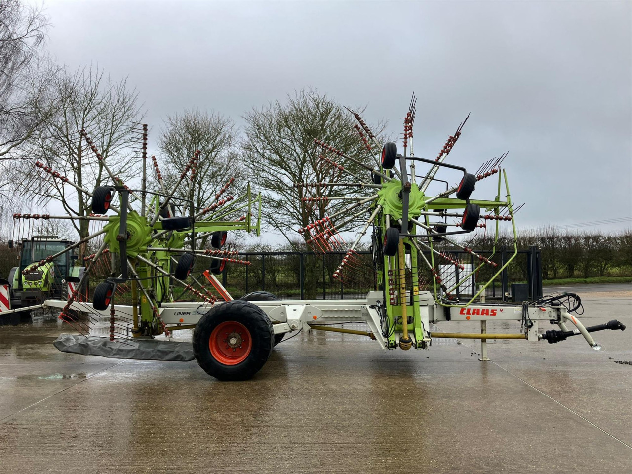 328515f7-8355-42dc-936e-0285fb0bd199