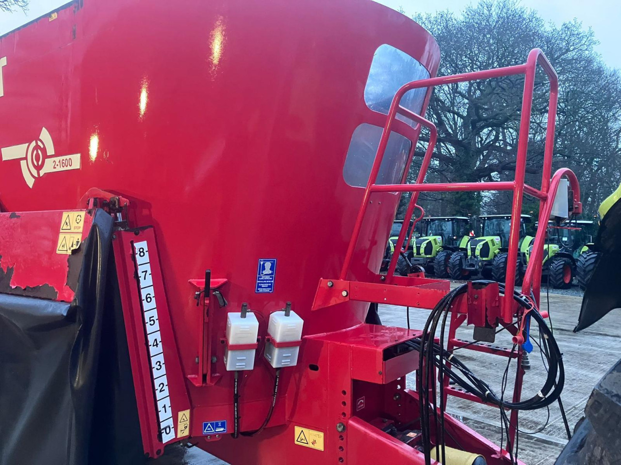 4f472426-5da5-41c2-9fb5-311a83e559e8