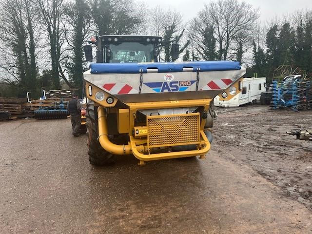 552eccad-4b37-49dd-84fa-f2555e27d649