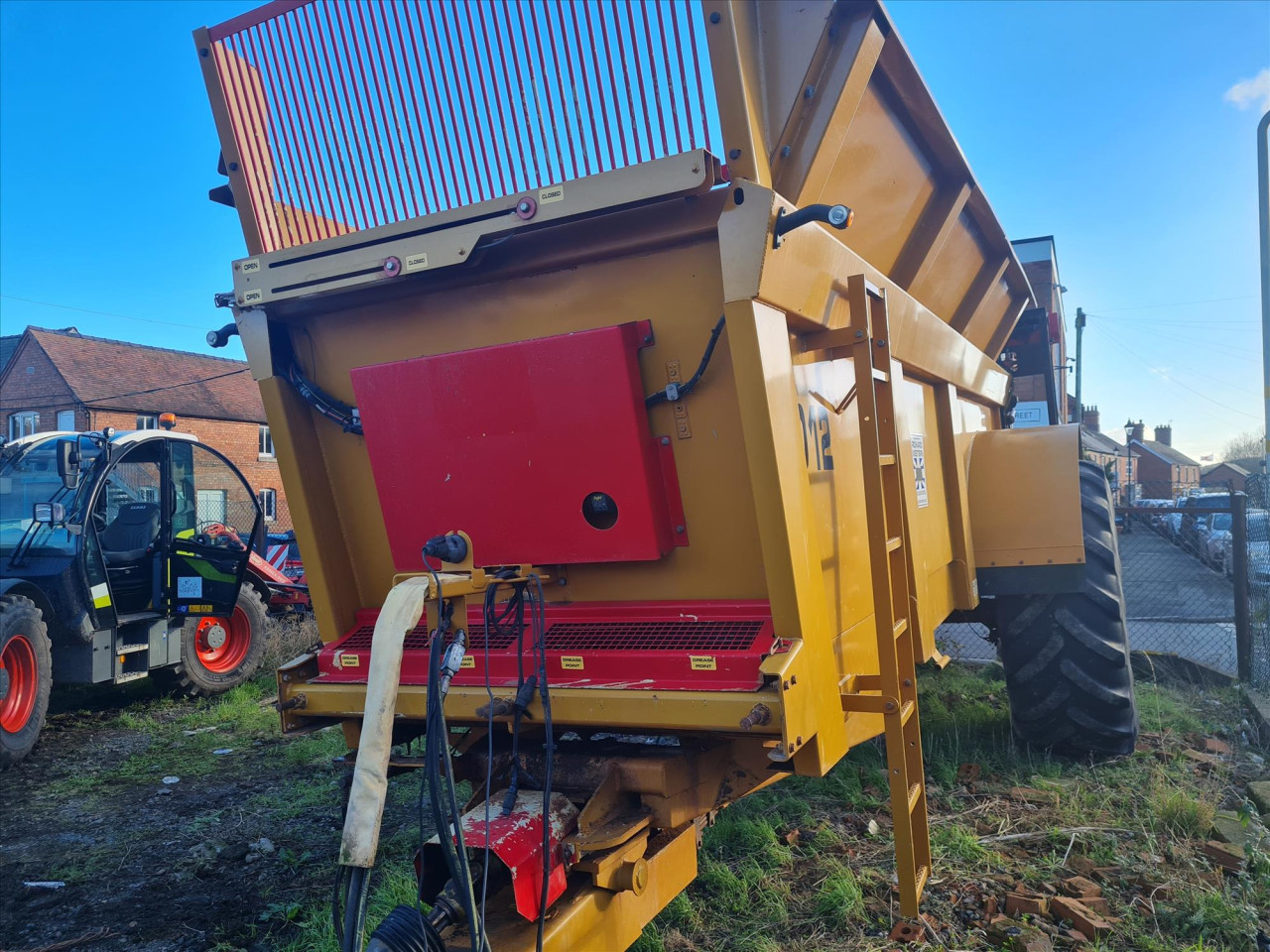 4cc93a5c-fabd-46c6-a923-386010d3aef1