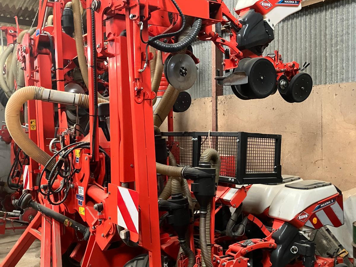 4ee24a5a-f174-41b4-b7a6-2c88ddf15a35