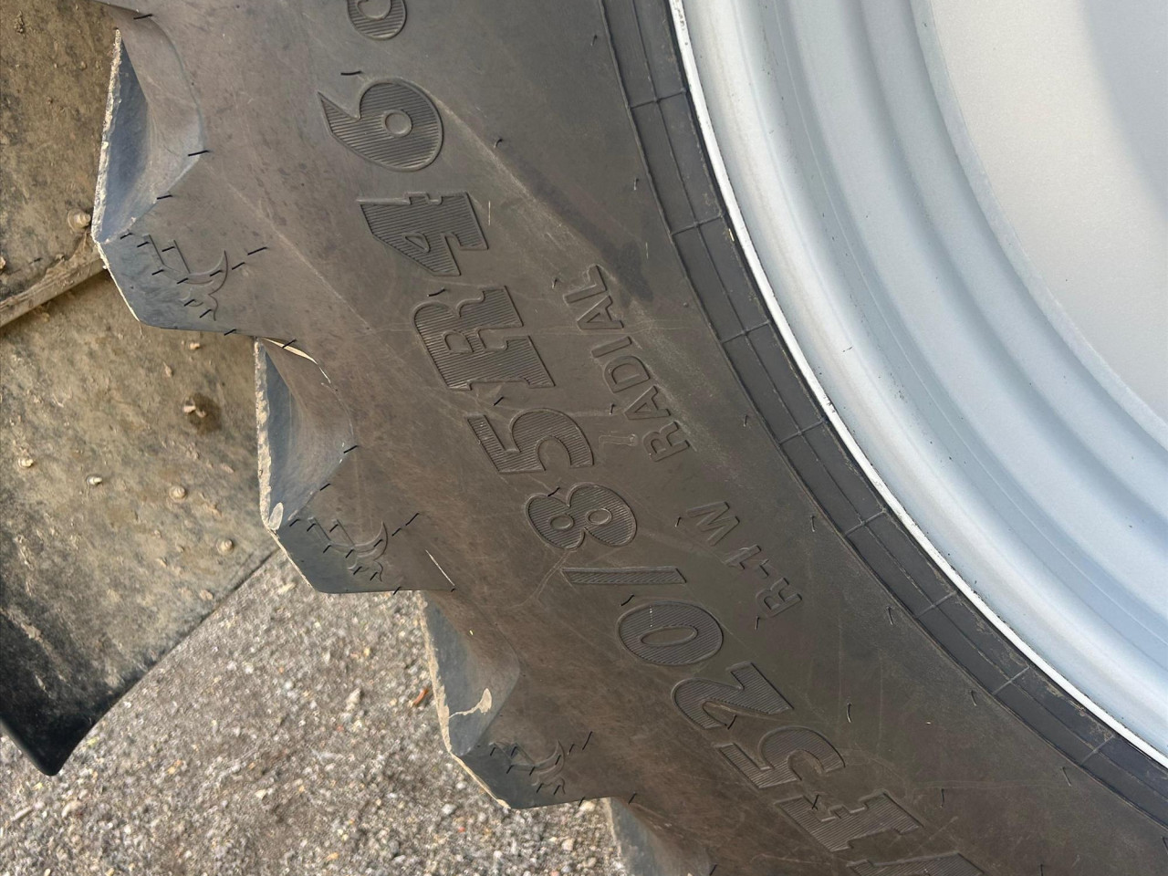 92da98e2-ee33-4ab4-8d91-f40699d1866c