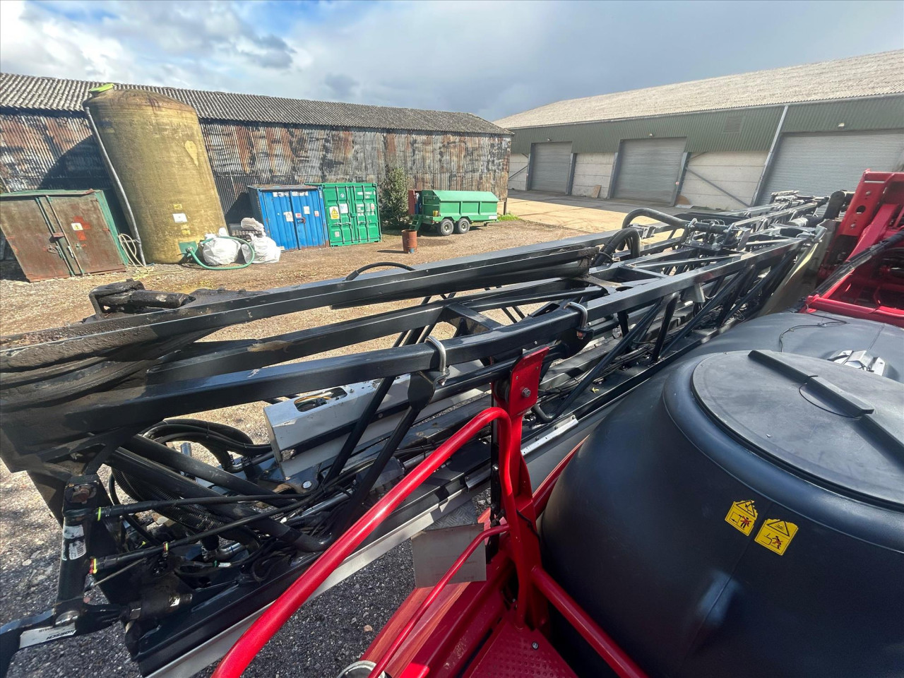 4d2bd06f-b65c-487f-a63c-e47d079eac9f