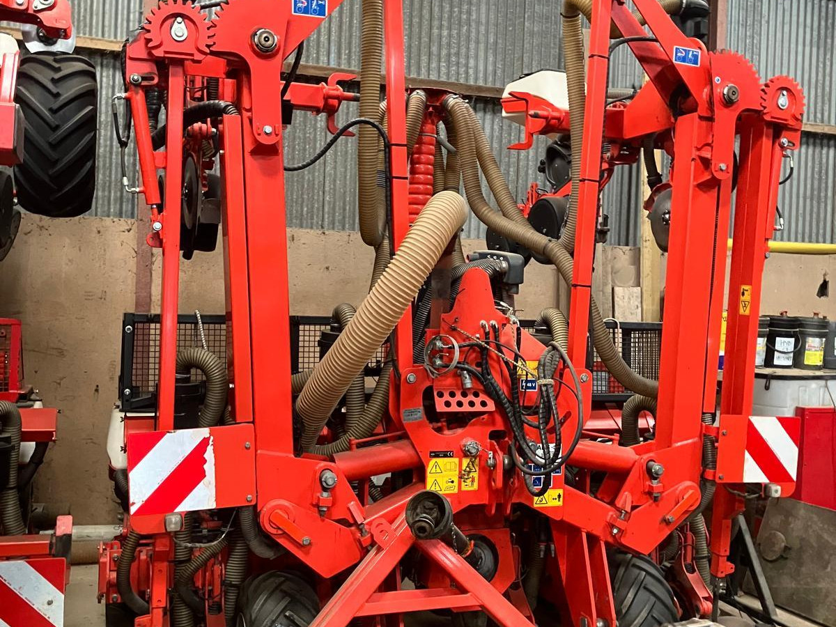 6ac55af8-9305-44c9-a414-82b606a50e06