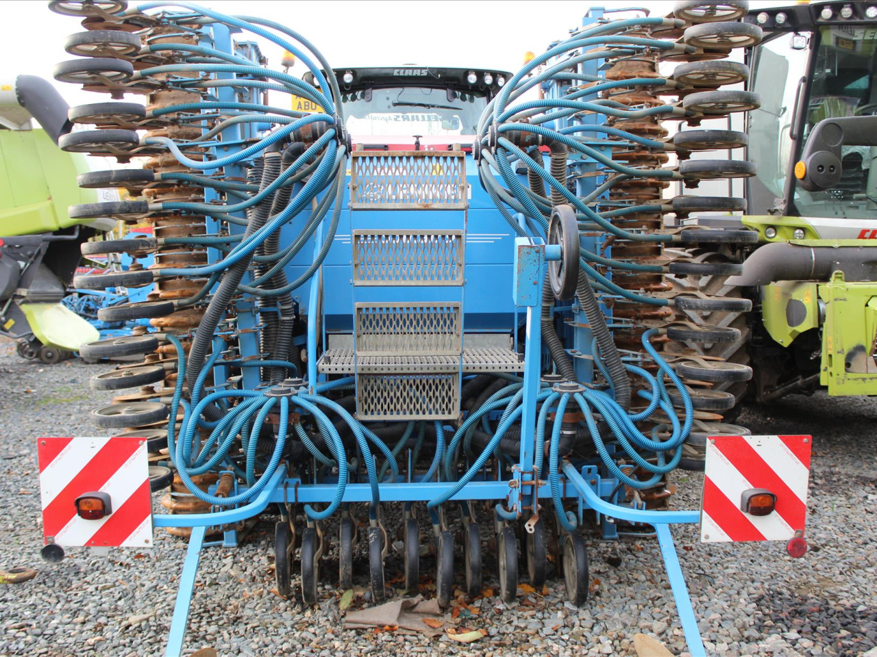 f9e2d864-e3fd-4a57-b070-cde4a7888385