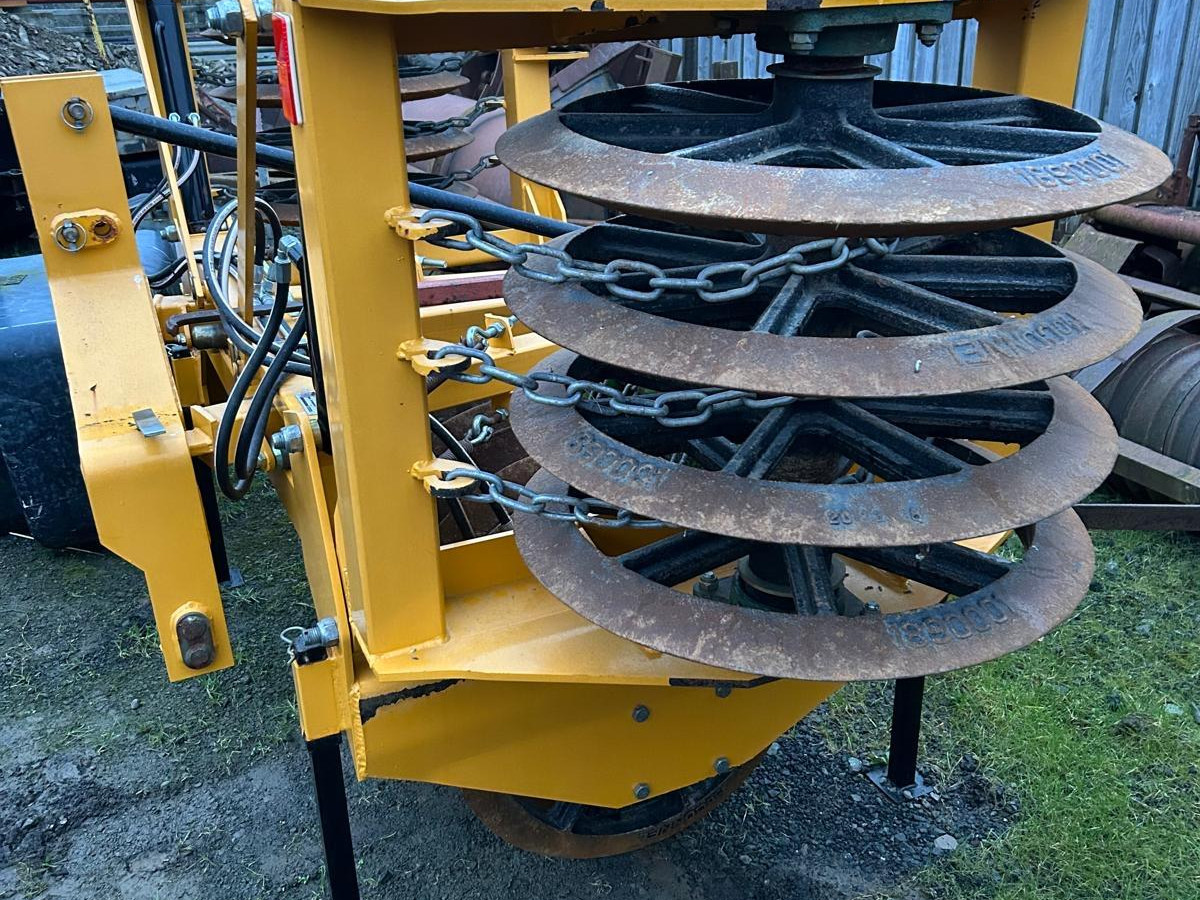 248d796f-5245-4dd2-adea-6729f363e7f9