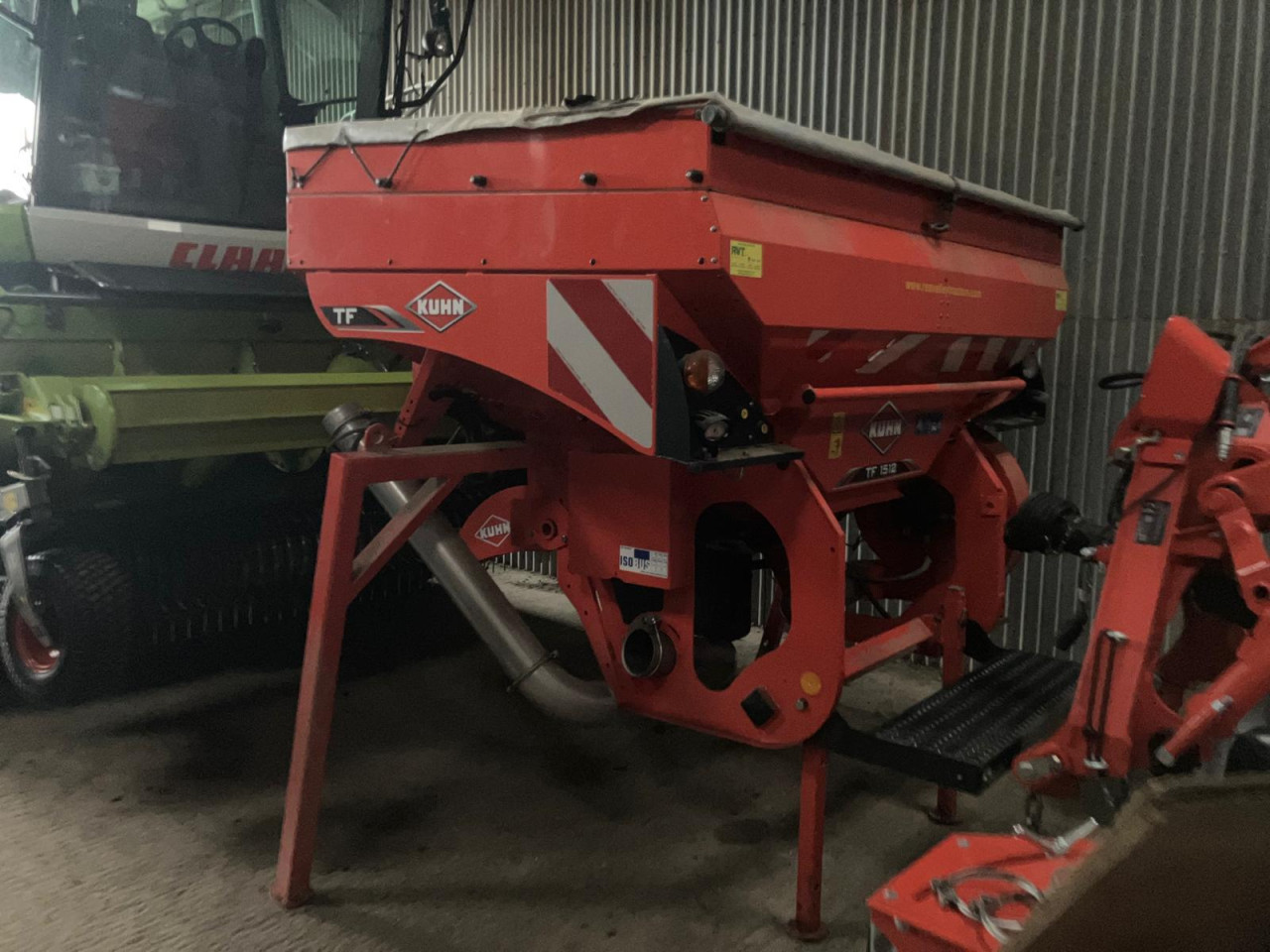 dd8949d0-b9ec-456a-9b21-a18d478212d0