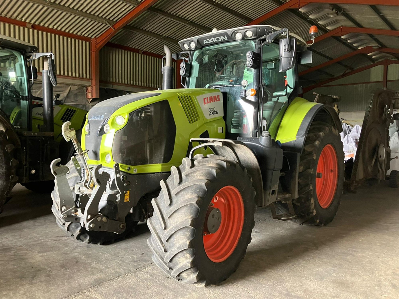 Claas tractor for sale in Luton, Bedfordshire — photo 2