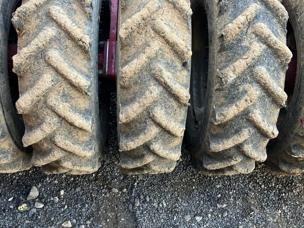 ef91824a-142b-4987-9385-61e474ba64c0