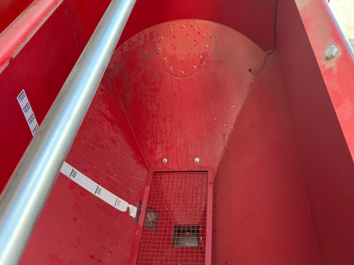 c633952e-bf92-467b-a783-b9d8ccbef16b