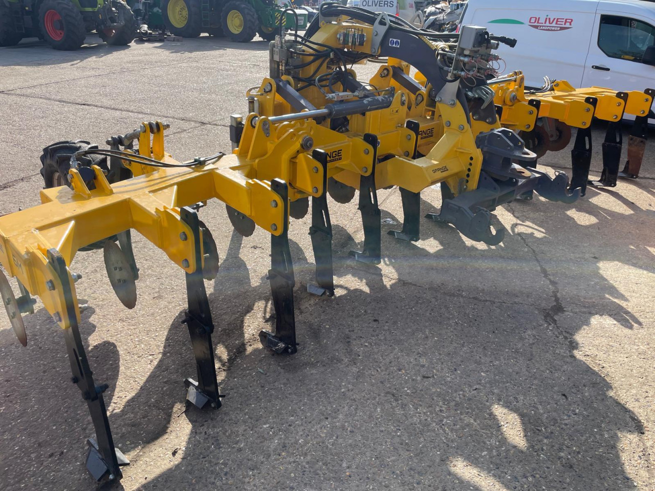 c6ec1125-6315-4aaf-a1be-fb043a3df742