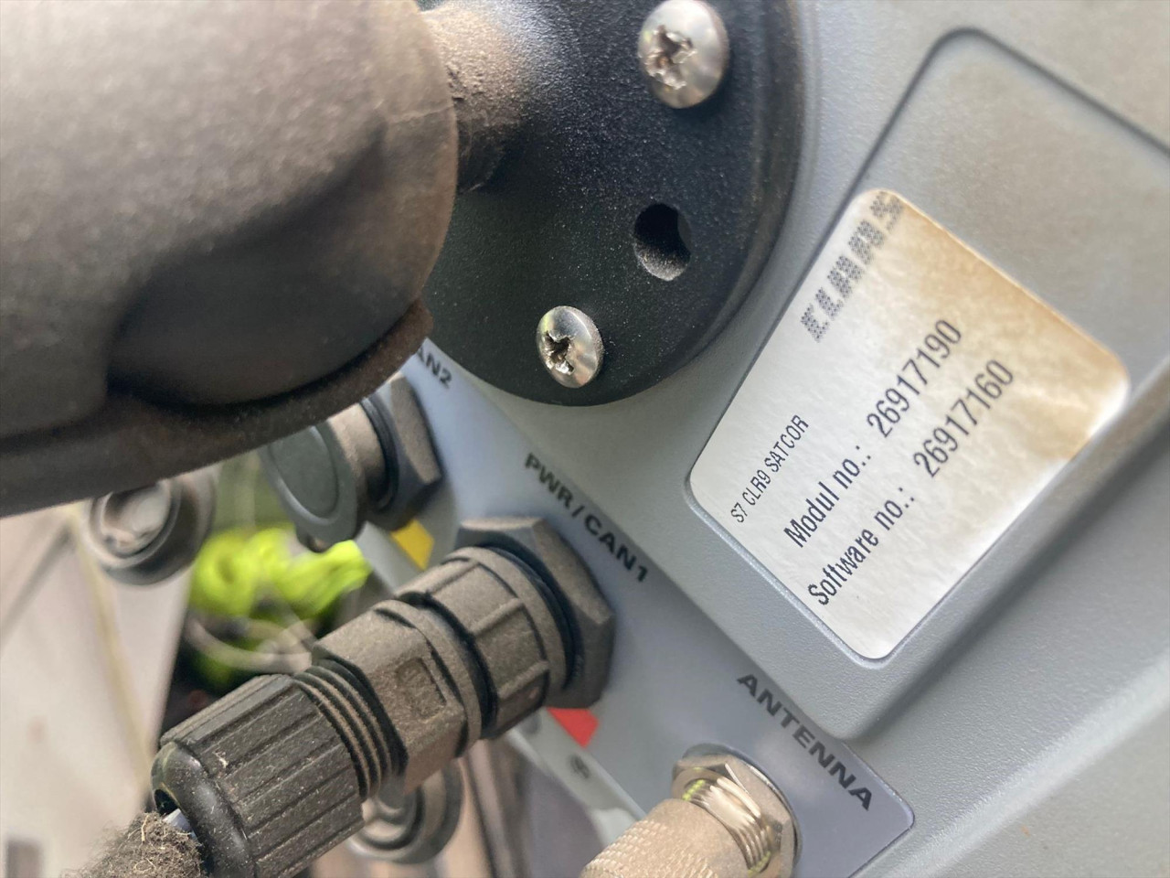 Claas precision ag for sale in Luton, Bedfordshire — photo 3