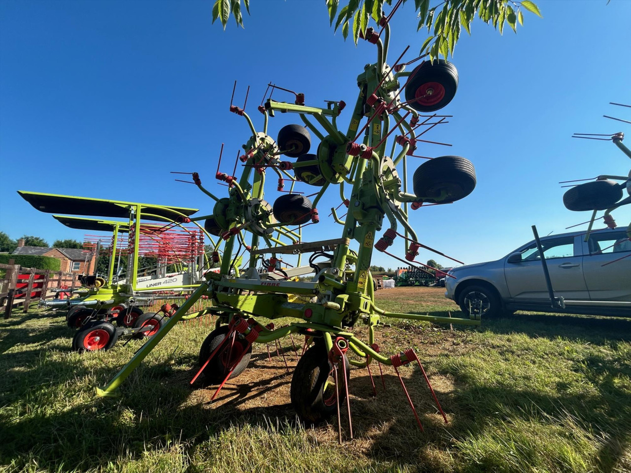 20fc74e8-bd75-44eb-af01-3a765dc525e9