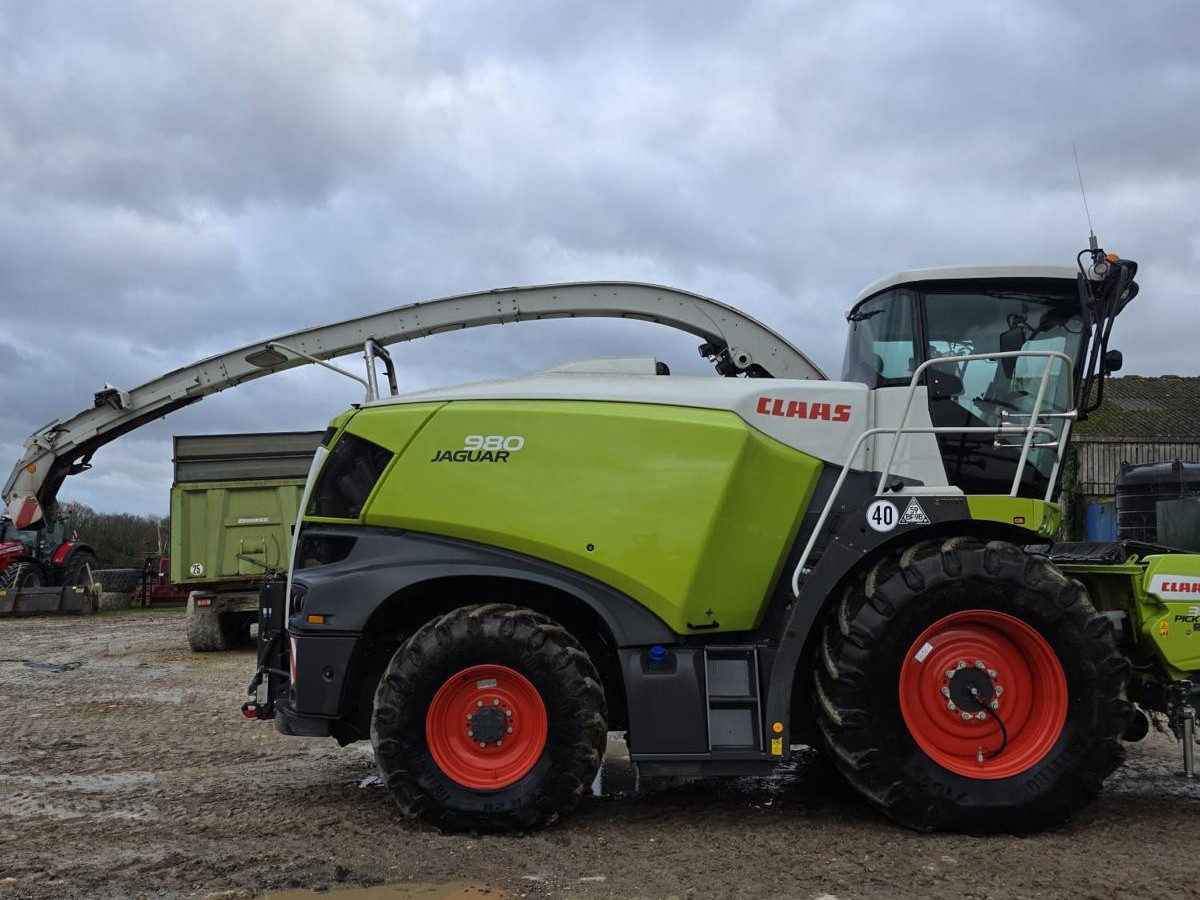 387fa0e2-1b30-430a-a32b-15c3b6ee7858