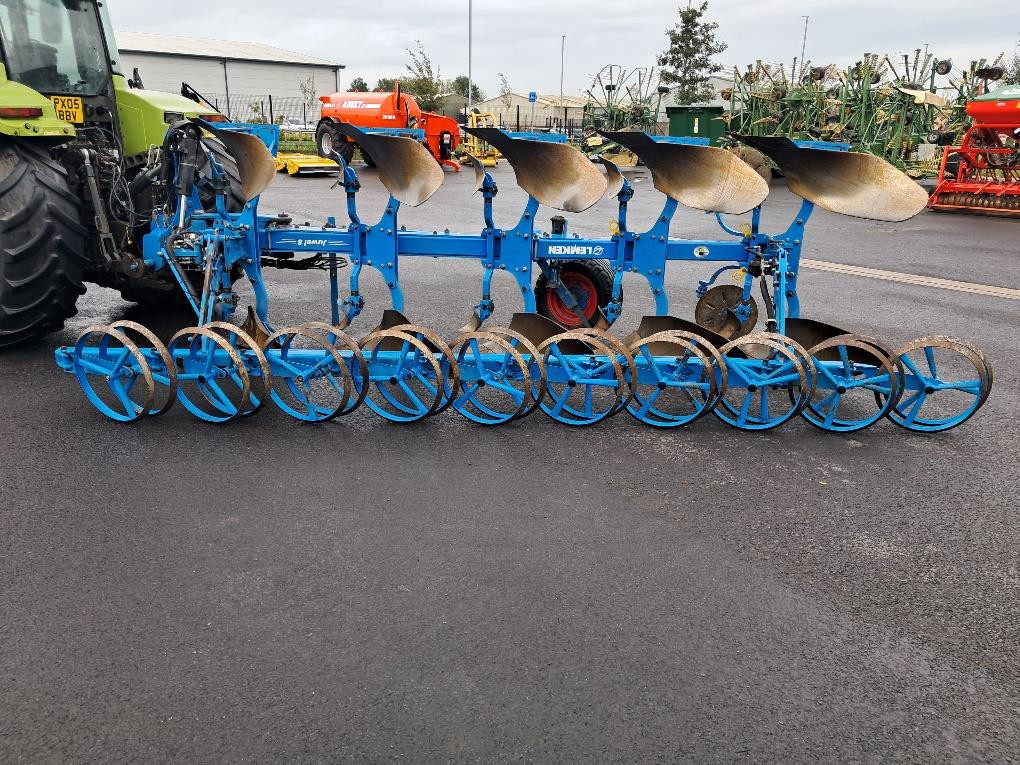 3ac4798b-0b63-4f98-b84c-1b7a8d4303af