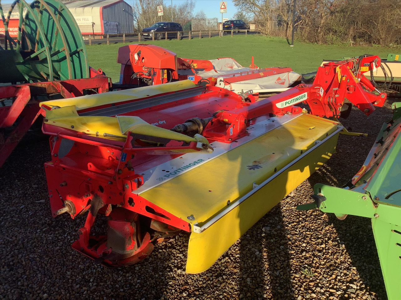 dd446f1c-b260-4843-b6fa-2c842237ce7a