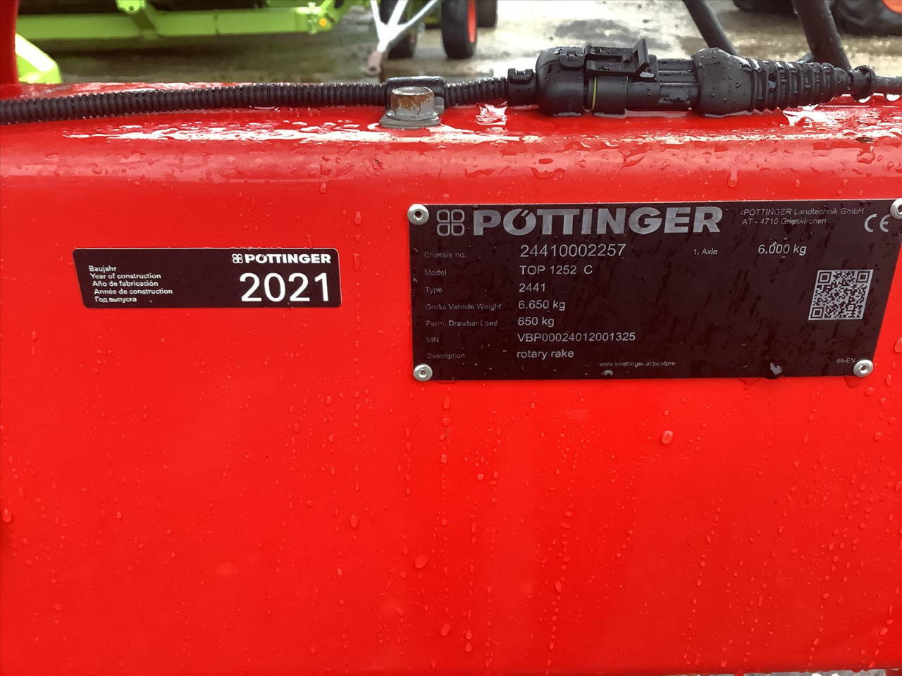 7f14c6fd-737c-4d5d-b075-bcf2cb40f7a1