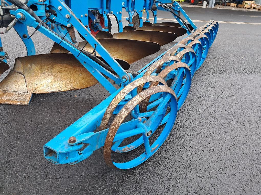 47c3f42b-fc1b-4c35-b4f1-77e044120ed1