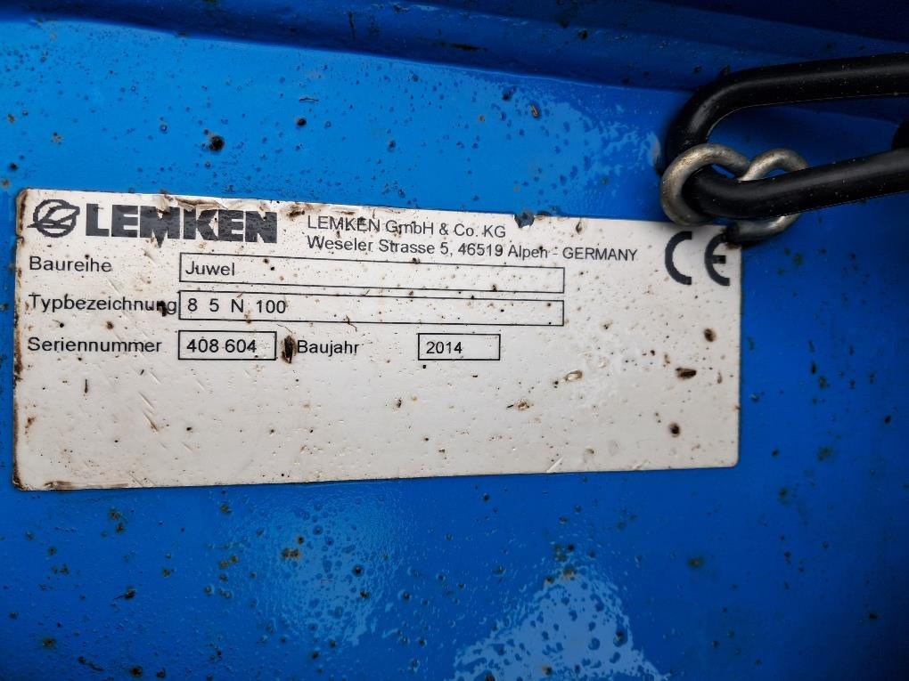 4ed2fc0e-2570-4a42-af62-8f7ed8be3ba7