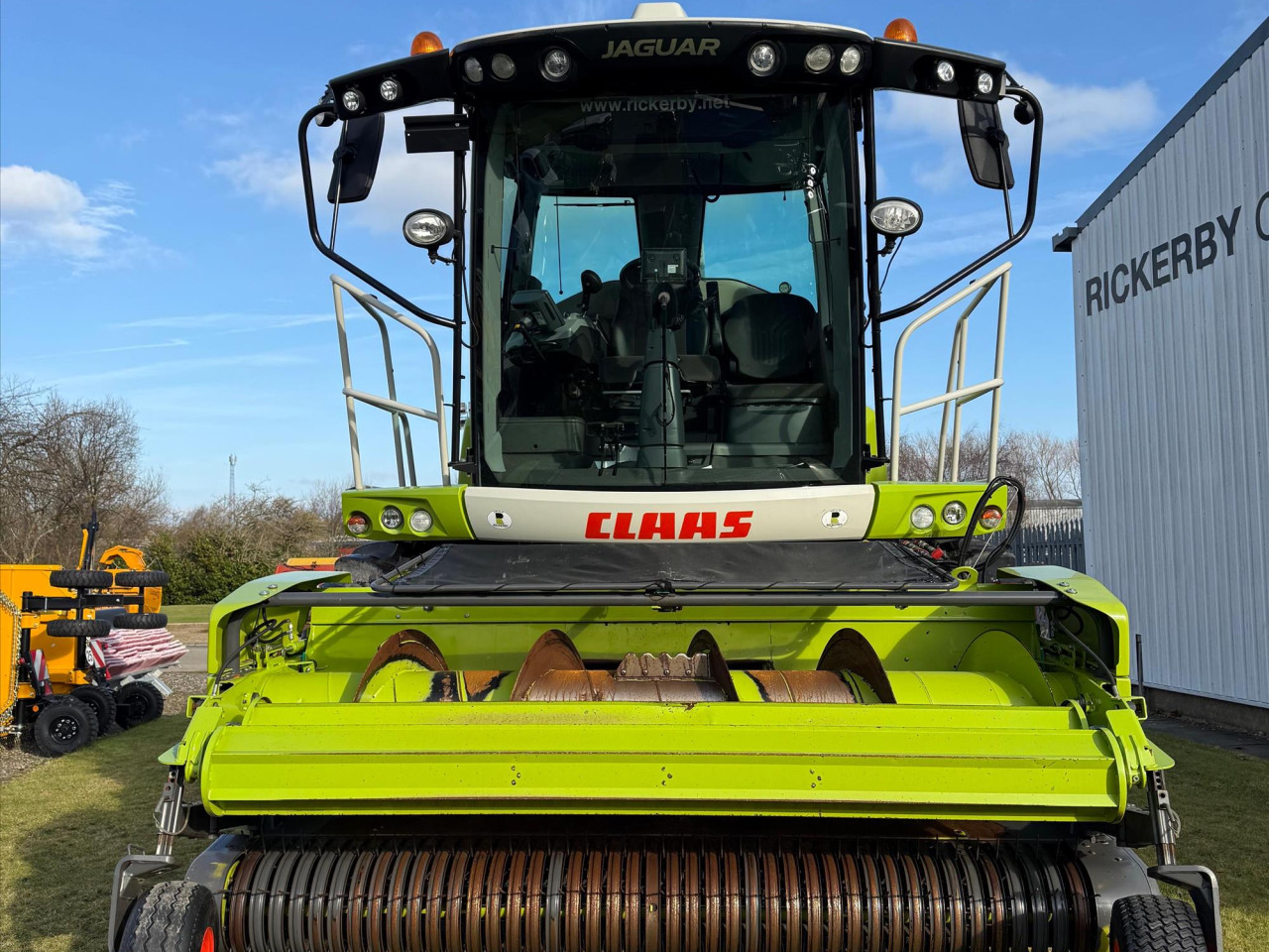 704ff5af-c9f2-4761-8aed-0a0f5d8a1375