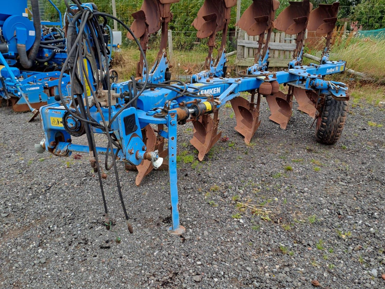 fcde07bc-25da-44ea-934c-b2643ee3dcd7