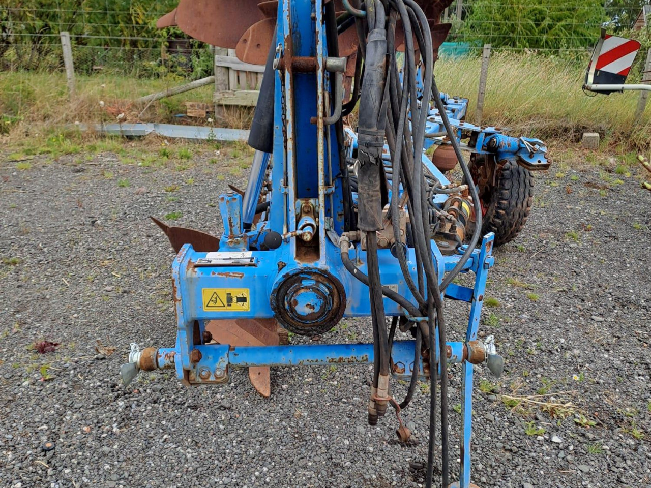 7bb8f408-78c3-436a-9ae9-ad97a3982209