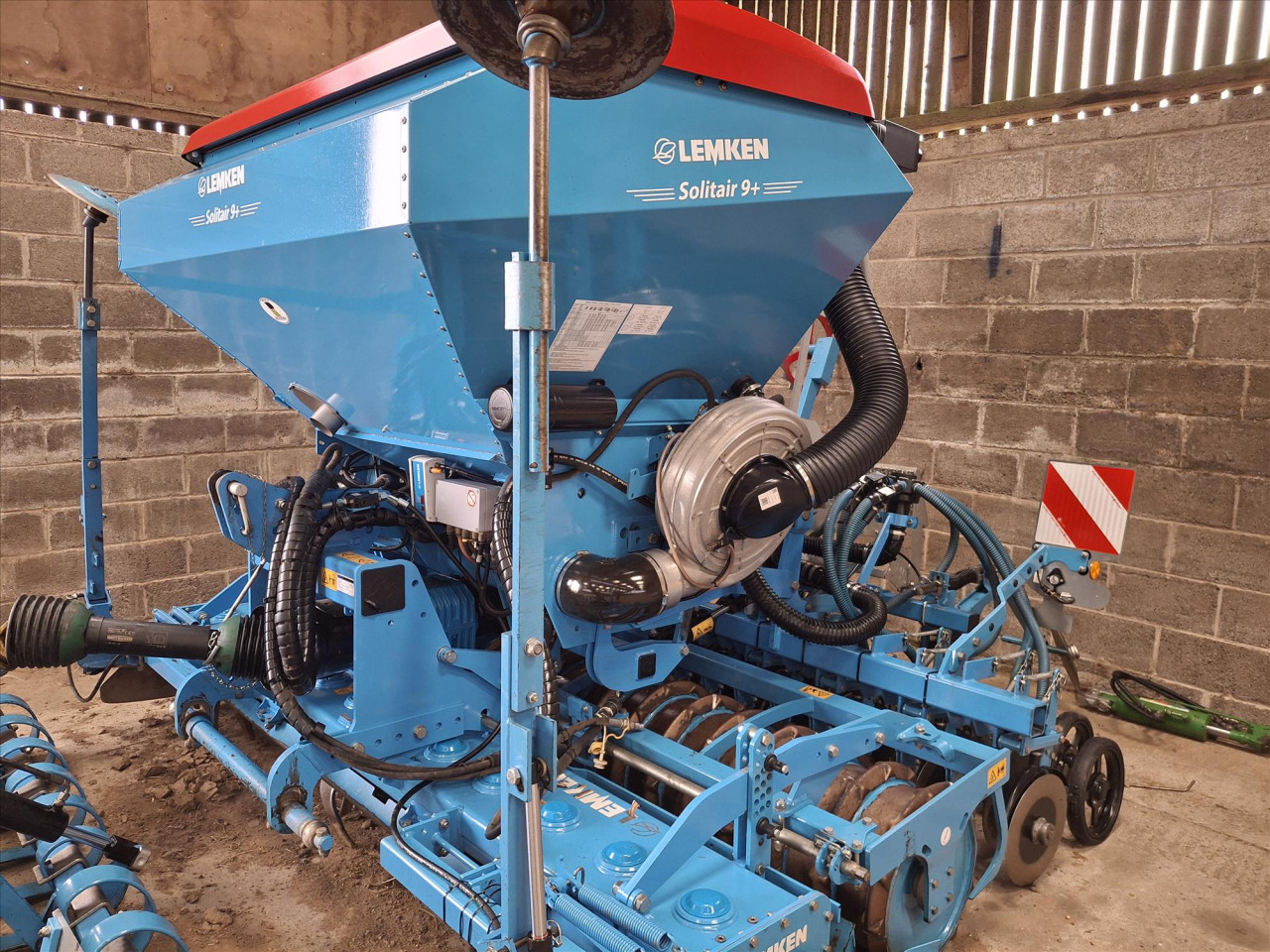 00334ae2-49eb-47b3-a9f6-a840d981f722