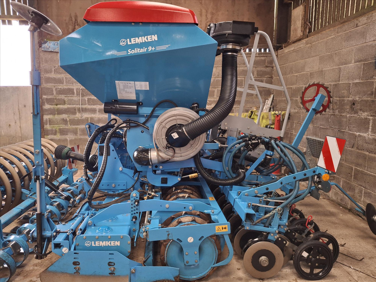 17179418-371c-4216-a06c-db0cf8ef840f