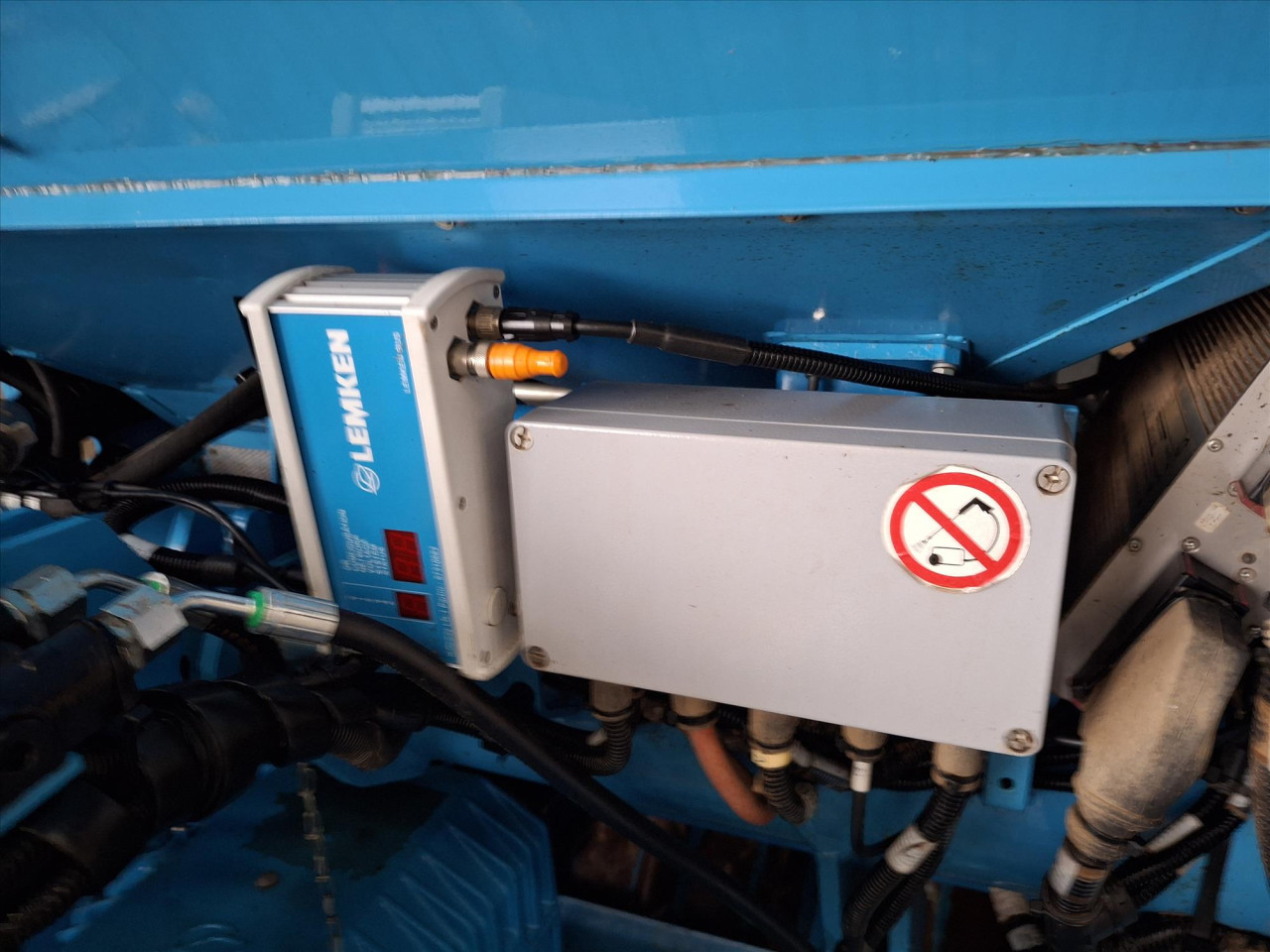 aa1e2cf8-50d6-456e-9cb6-675b5562b432