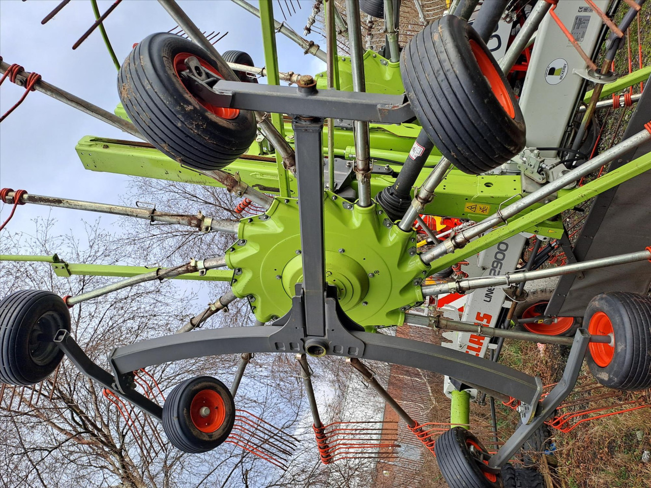 83d6474d-818e-4369-873c-0acfd24387f0